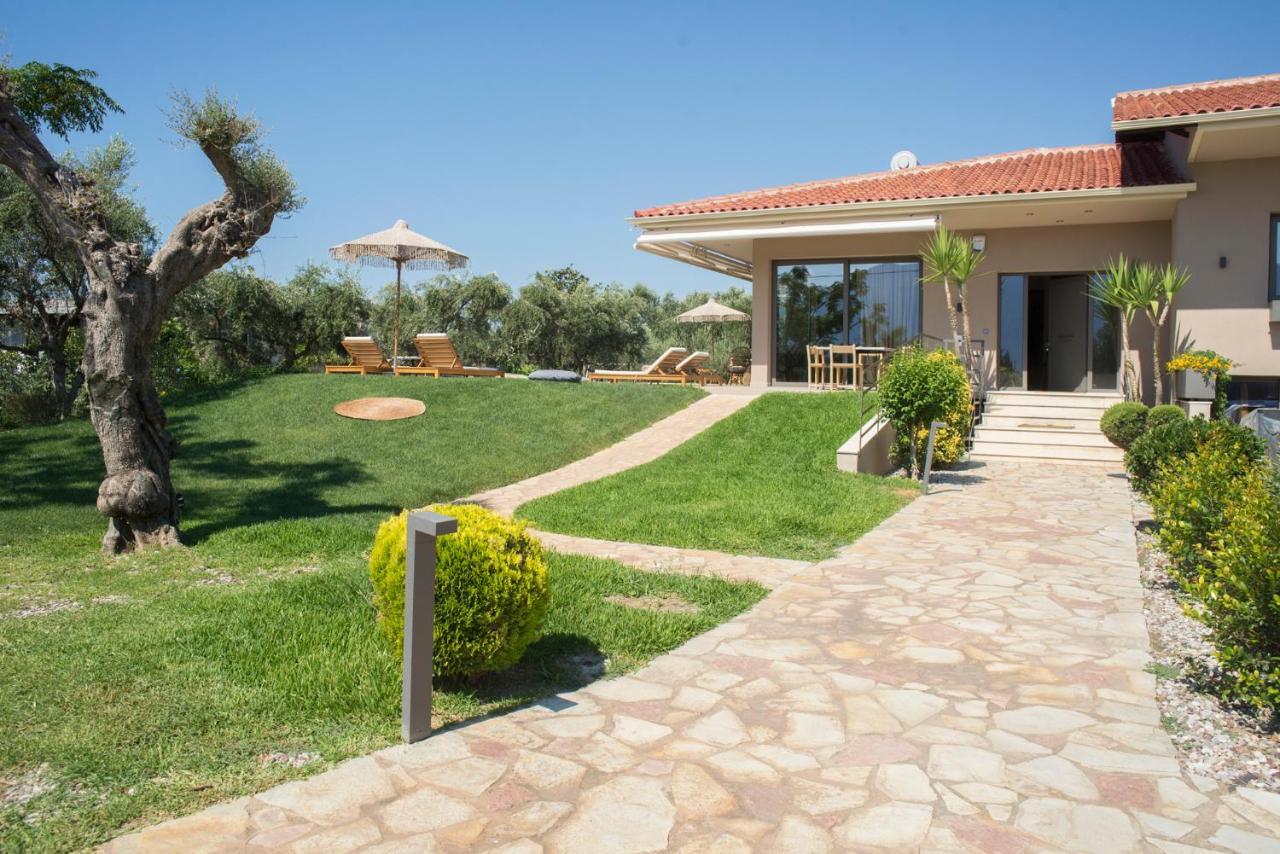 Elaia Grove Villa Kalamata Exterior photo