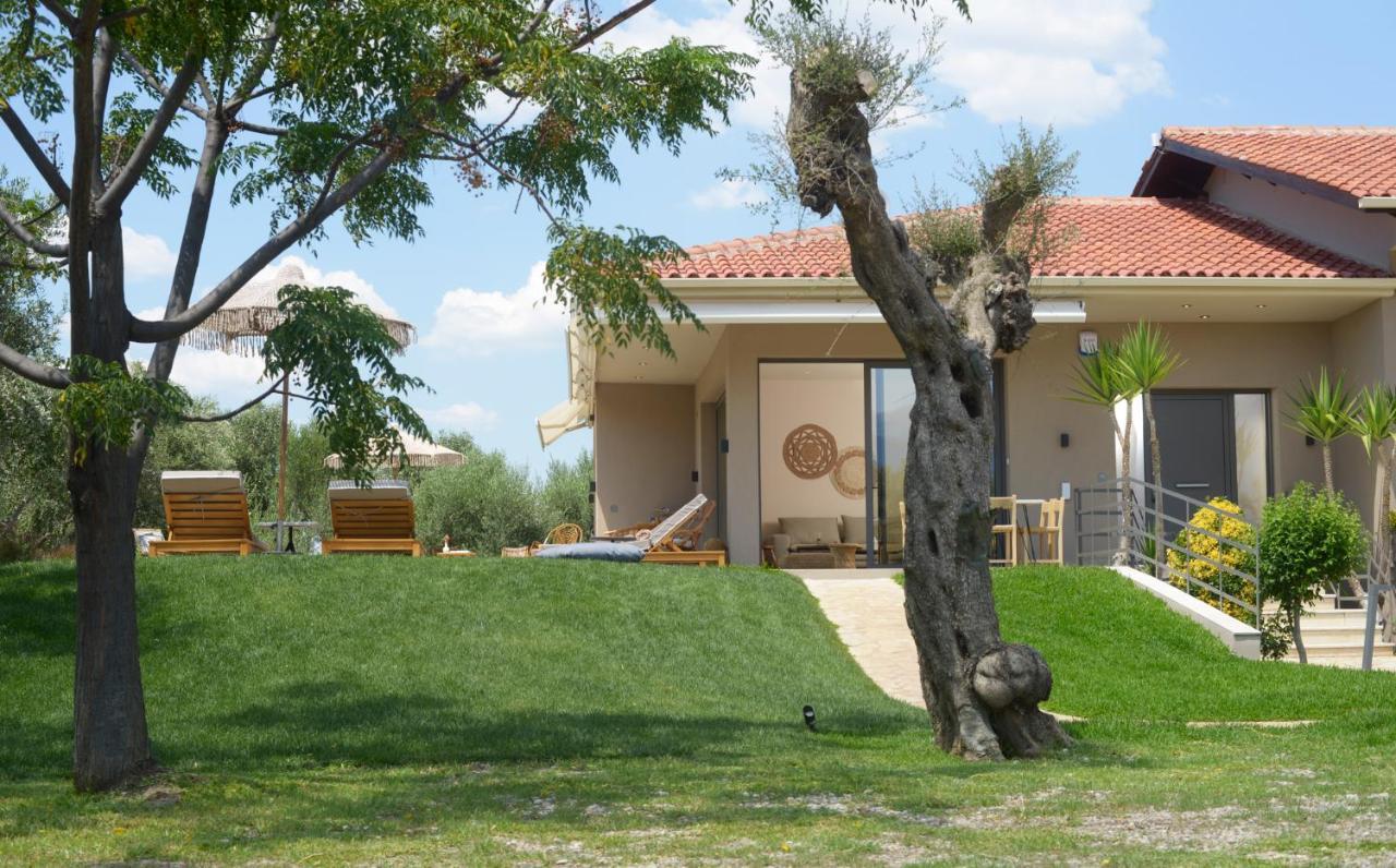 Elaia Grove Villa Kalamata Exterior photo